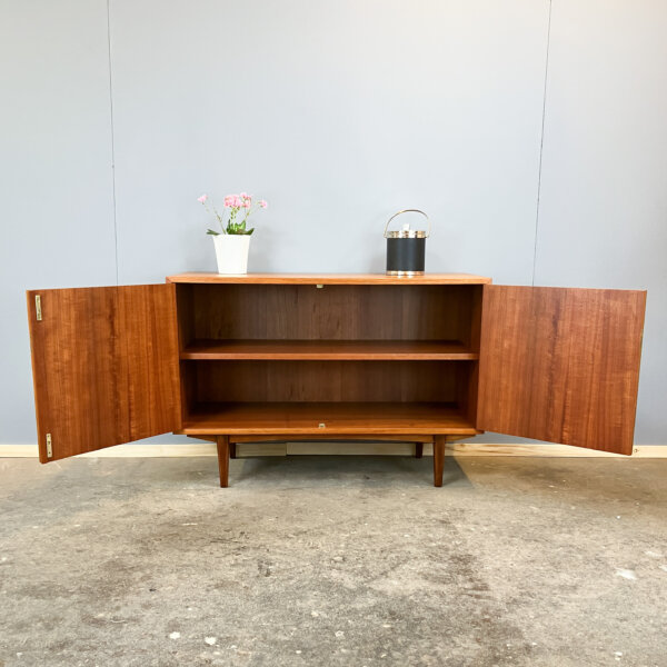 Kleines Sideboard Teak 60er Jahre Mid-century Modern Design Style Retro Furniture