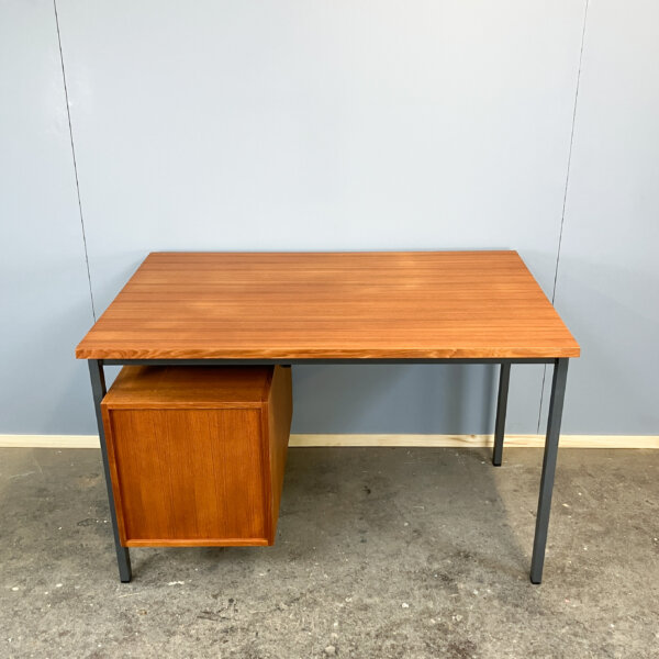 Schreibtisch Von Herbert Hirche Fuer Holzaepfel Teak Mit Stahlrohr 60er Jahre Mid-century Modern Design Style Retro Furniture