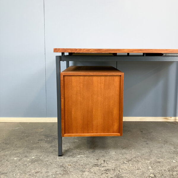 Schreibtisch Von Herbert Hirche Fuer Holzaepfel Teak Mit Stahlrohr 60er Jahre Mid-century Modern Design Style Retro Furniture