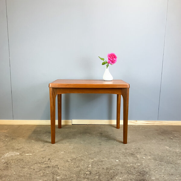 Beistelltisch Von Henning Kjaernulf Fuer Vejle Stole Mobelfabrik Teak 60er Jahre Mid-century Modern Design Style Retro Furniture
