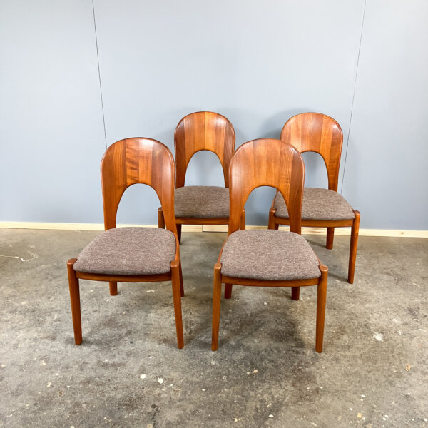 4 Esszimmerstuehle Ole Von Koefoeds Hornslet Mobelfabrik Teak 60er Jahre Mid-century Modern Design Style Retro Furniture