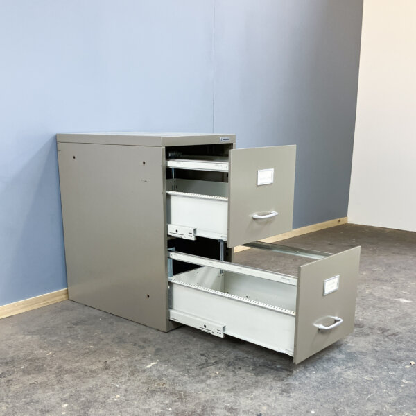 Buero Oder Werkstattschrank Von Pohlschroeder Lackierter Stahl 70er Jahre Mid-century Modern Design Style Retro Furniture